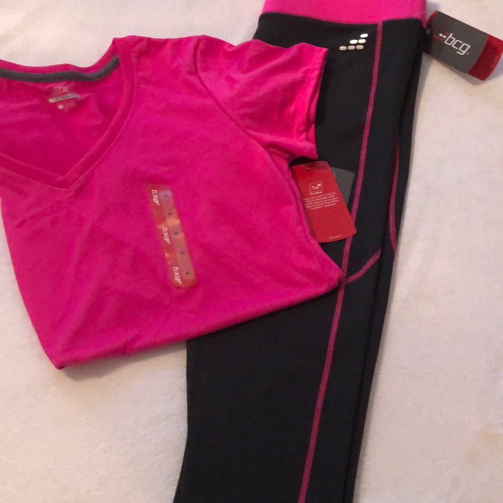 NWT Capri length legging and T